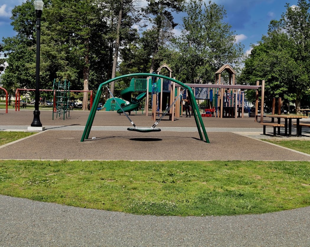 Elm Park 1